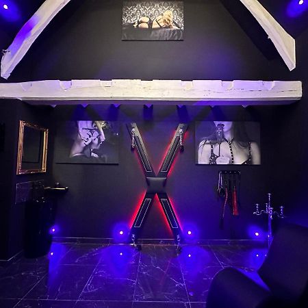 Loveroom De Luxe - Theme 50 Nuances De Grey Maison Privative Spa Insolite Douchy-les-Mines Екстериор снимка